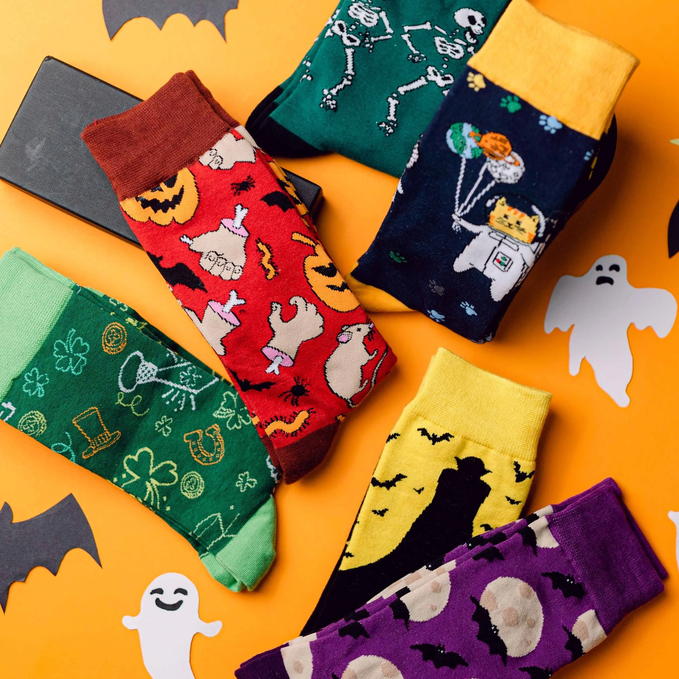 Bats Printed Crew Length Socks