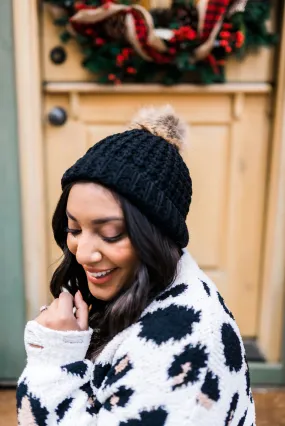 Cable Knit Beanie In Black