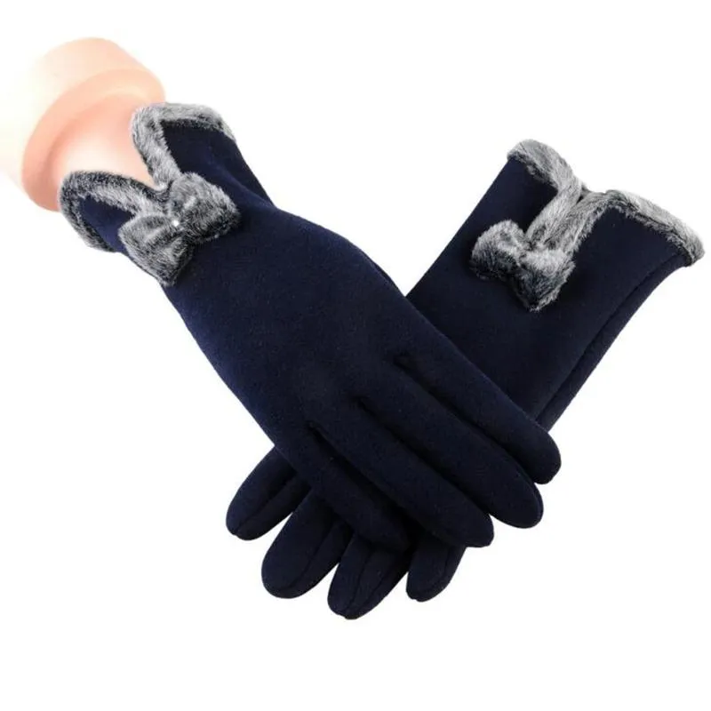 Chic and Comfy Cashmere Winter Gloves