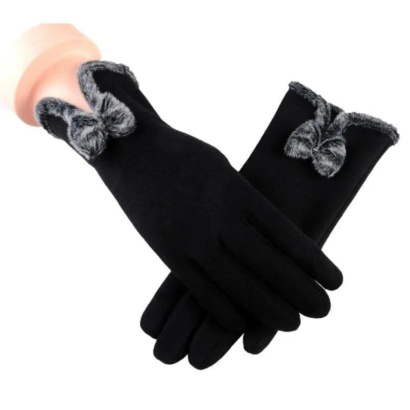 Chic and Comfy Cashmere Winter Gloves