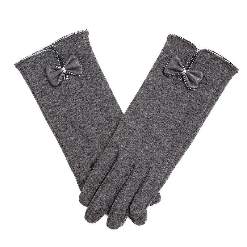 Chic and Comfy Cashmere Winter Gloves