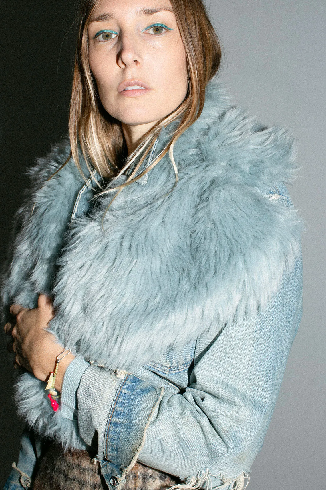 Cloud Grey Hyper Faux Fur Sash