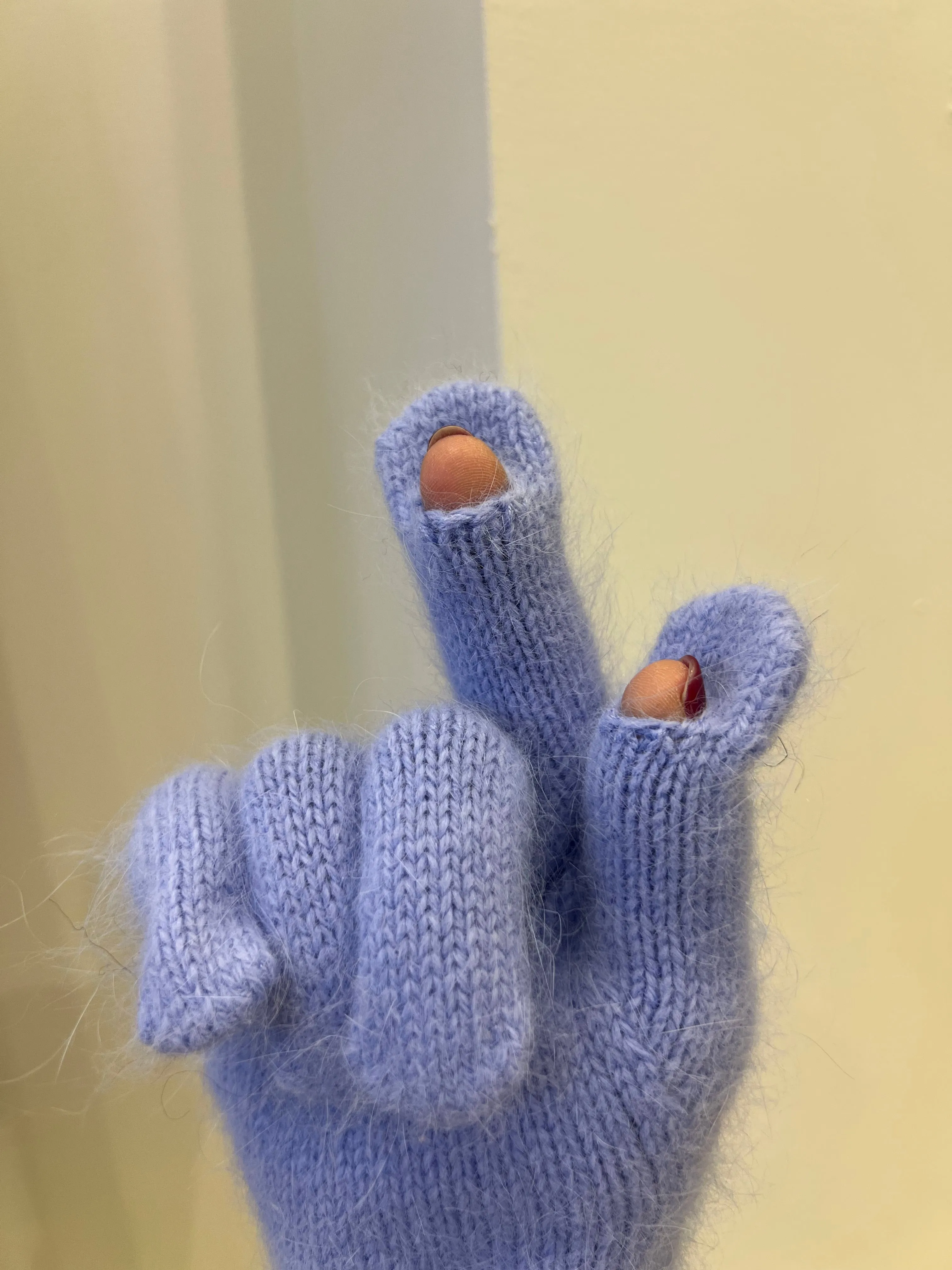 DREAM Angora gloves