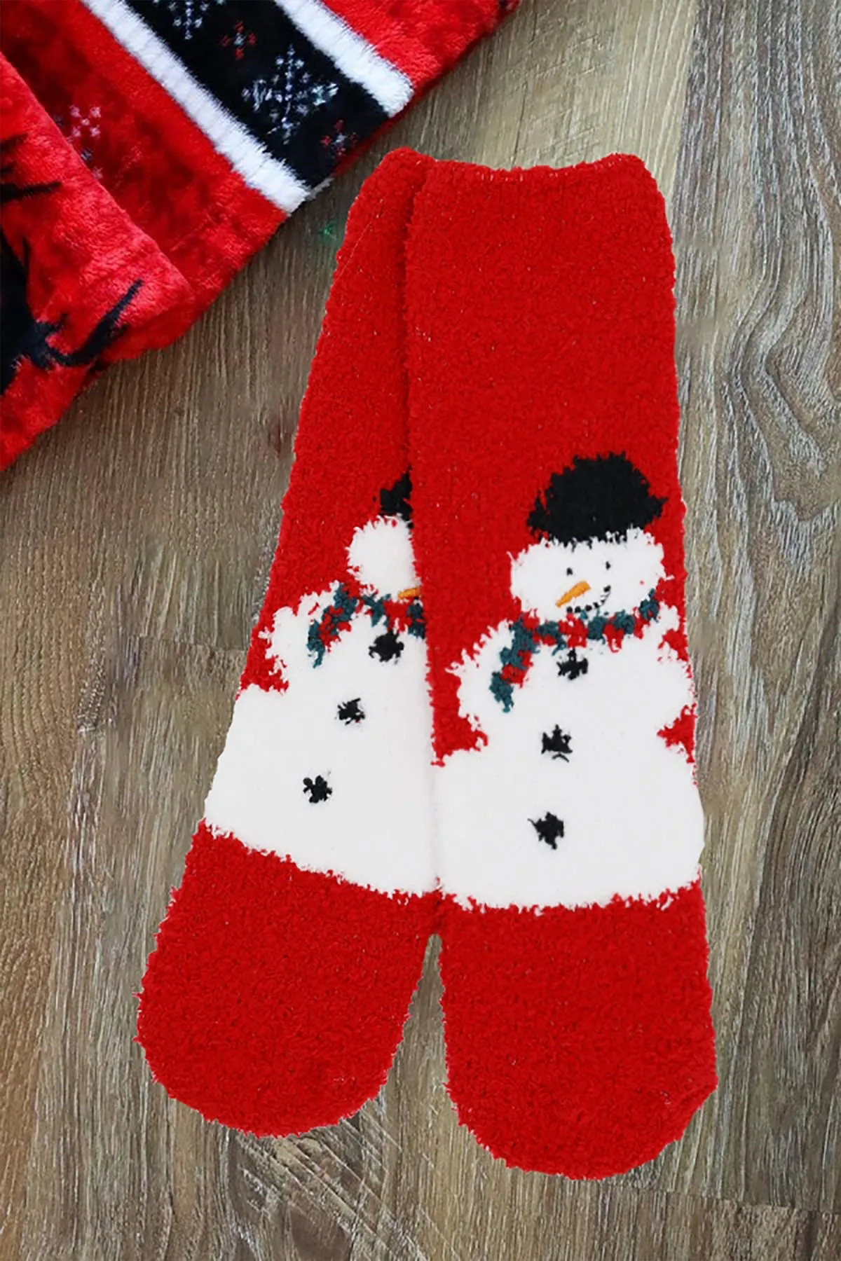 FUZZY & COZZY CHRISTMAS SOCKS ASSORTED 12 PCS PACK ( 4 DESIGNS 3 PAIRS EACH )