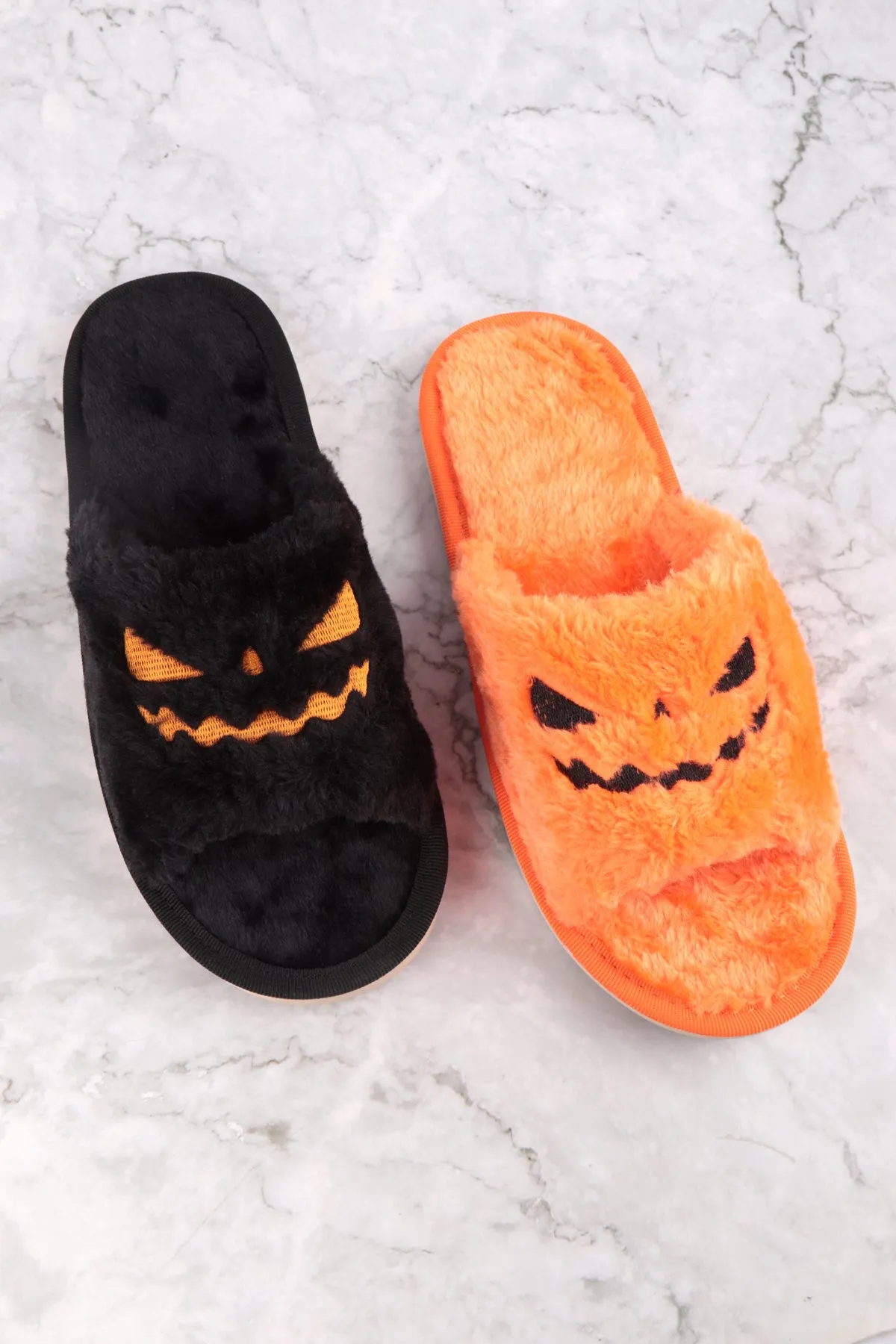 HALLOWEEN PUMPKIN ACCENT FUZZY SLIPPER ASSORTED SIZE-ORANGE/6PCS(S2-M2-L2)