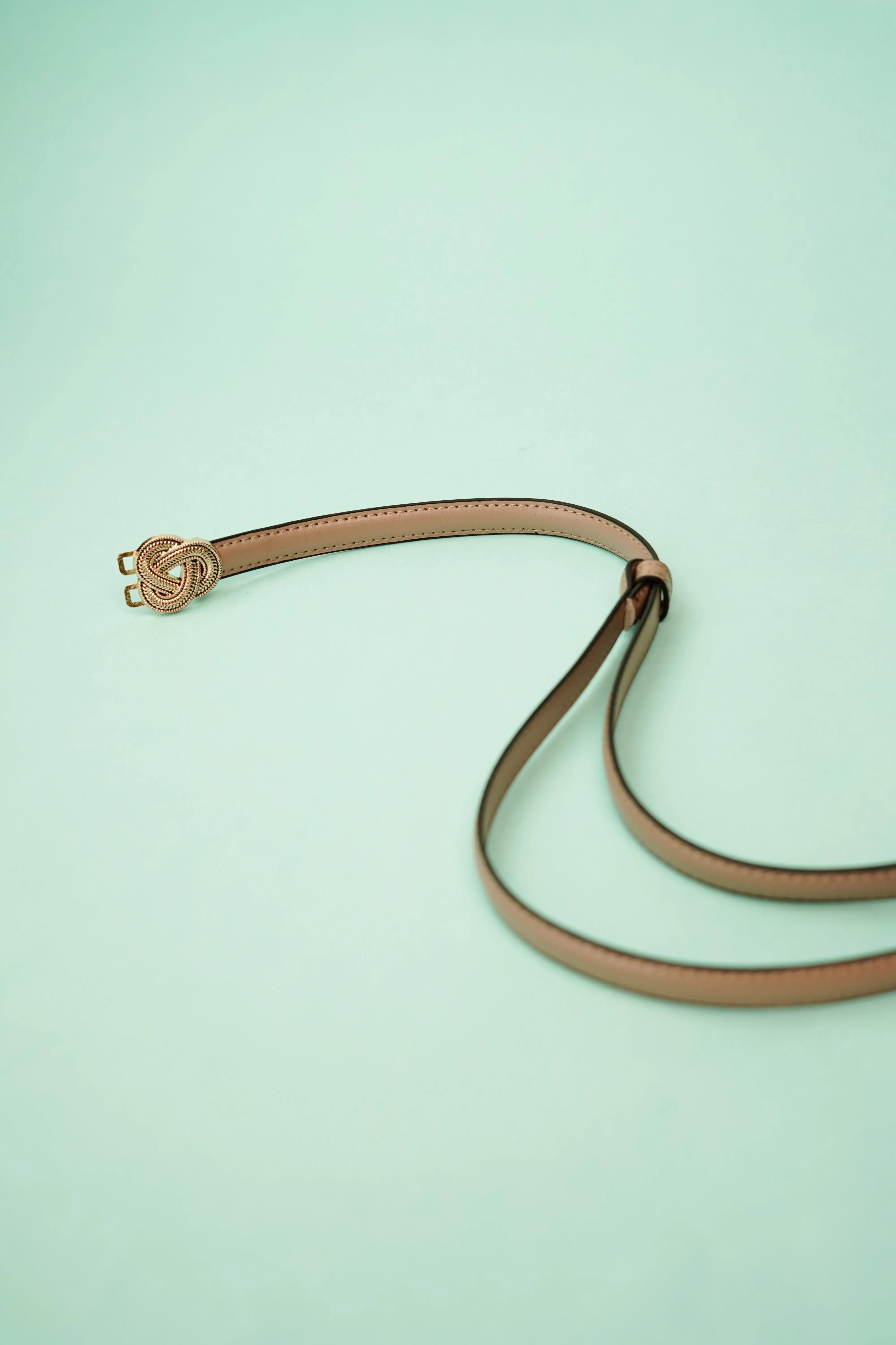 Knot Buckle Waist Belt