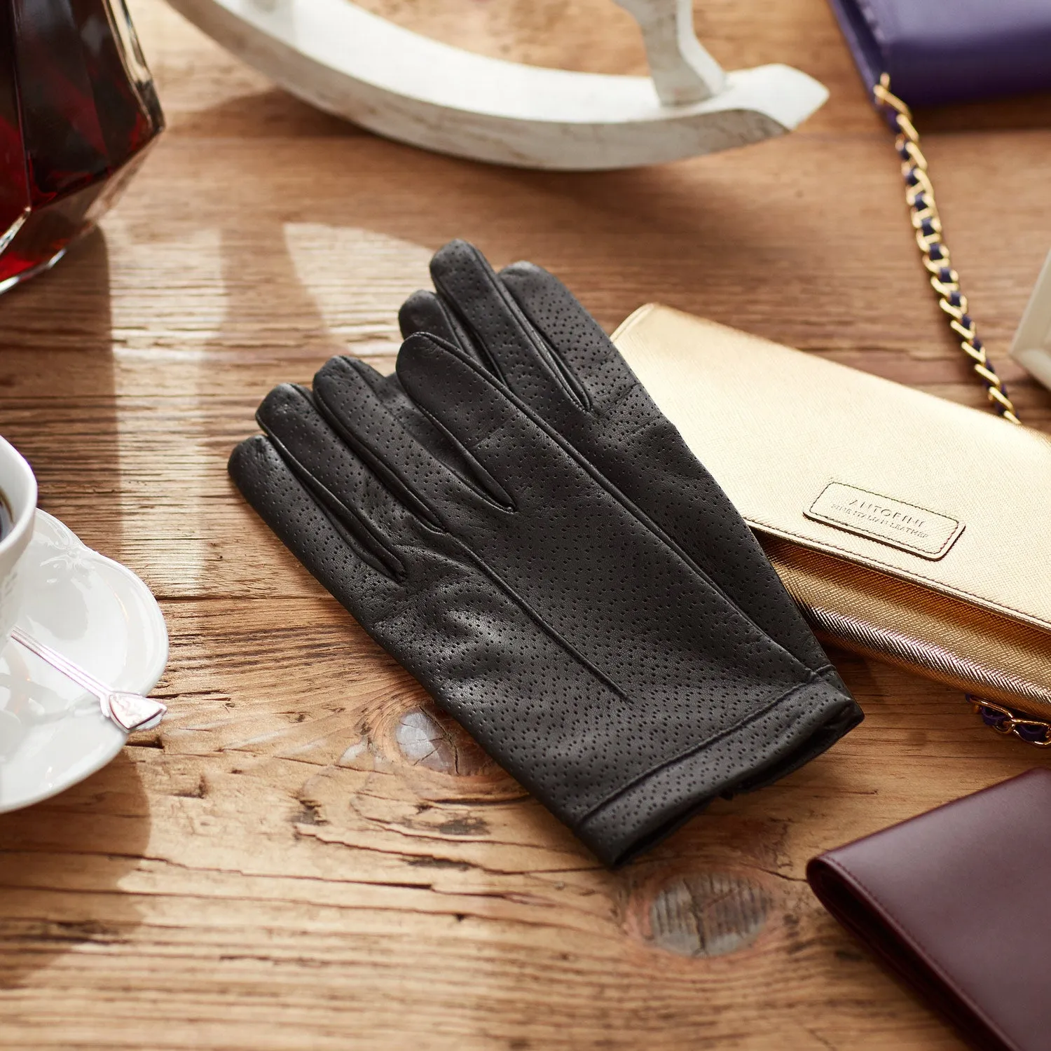 Women's Leather Gloves in Dark Grey, Silk Lined